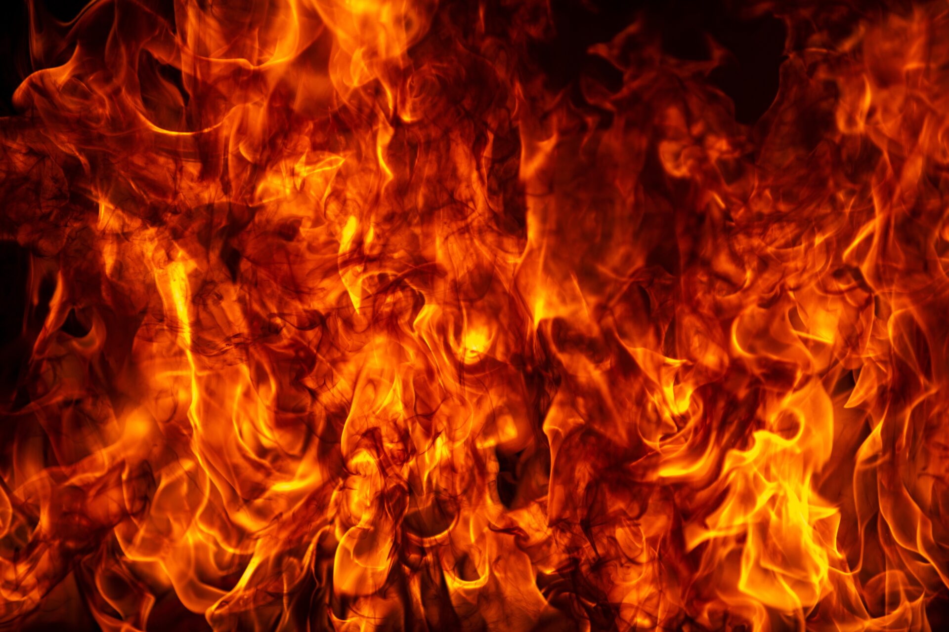 A massive inferno kills at least 16 people at a lithium battery plant in South Korea [VIDEOS]