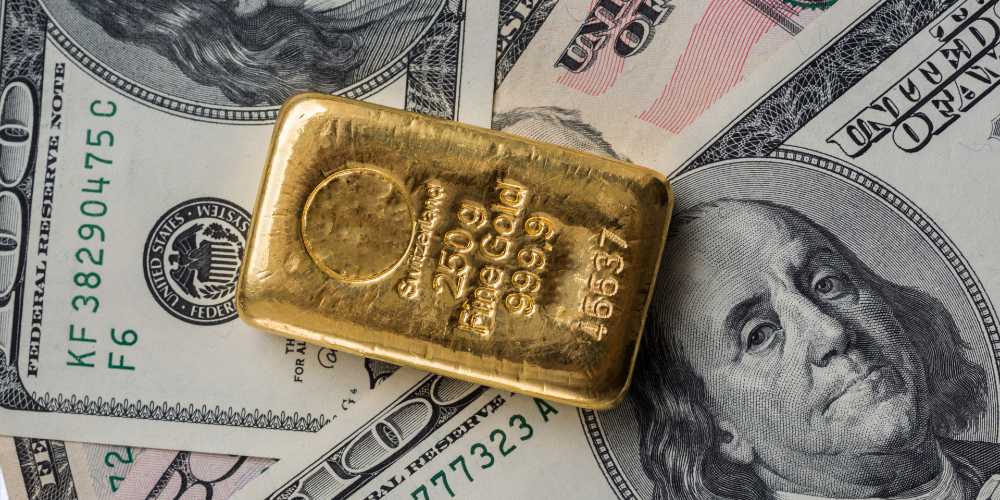 Data Analyst Says Gold Will Be the “New Reserve Asset” — Time to Get the Gold Guide