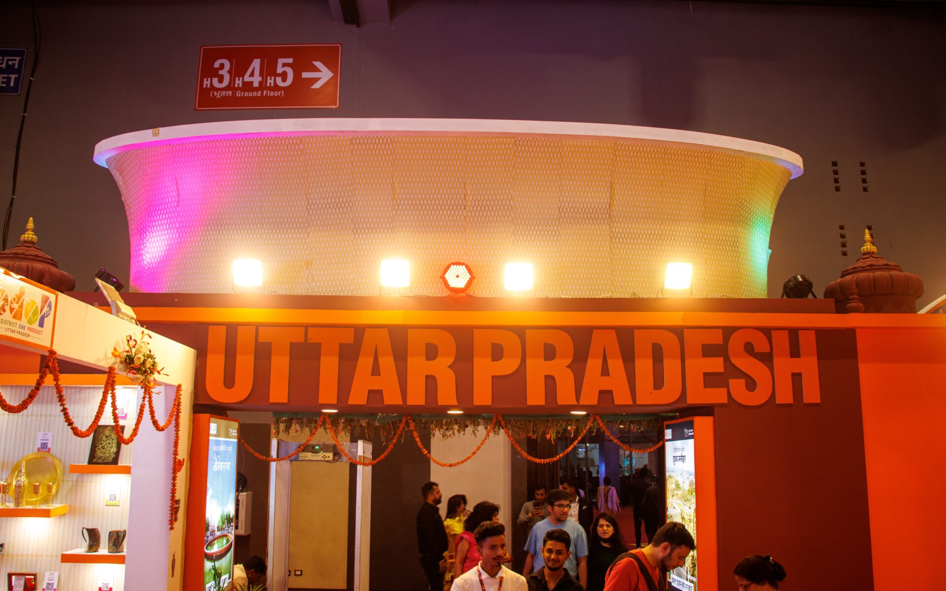 At Least 87 Dead, Many More Injured In Religious Stampede In India [VIDEOS]