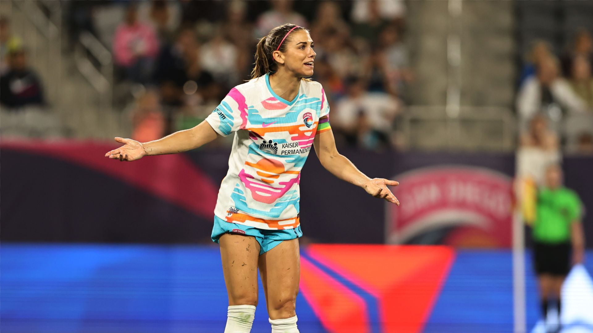 Alex Morgan’s Shocking Announcement Leaves Fans Speechless [WATCH]