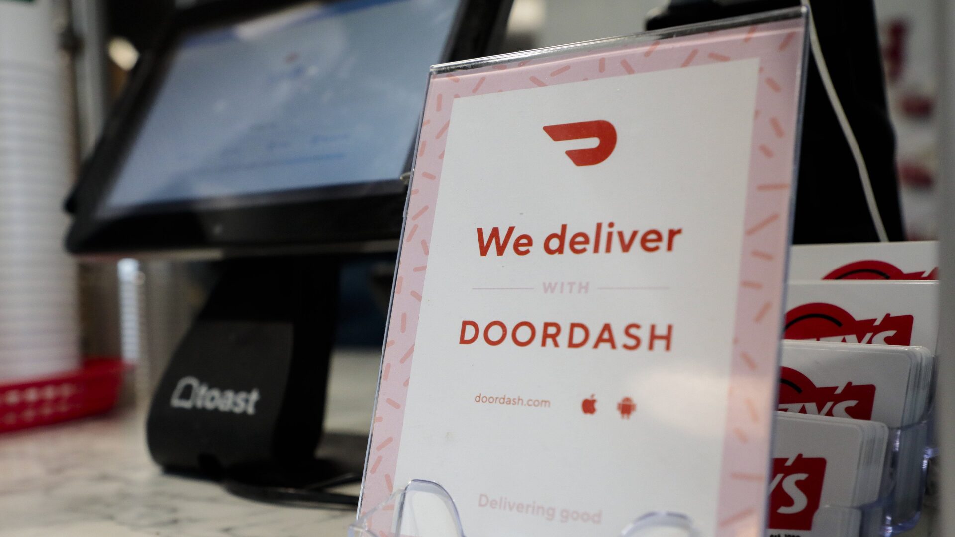 DoorDash Driver Pleads for Help After a NY Official Shoots Him for Asking Directions [WATCH]