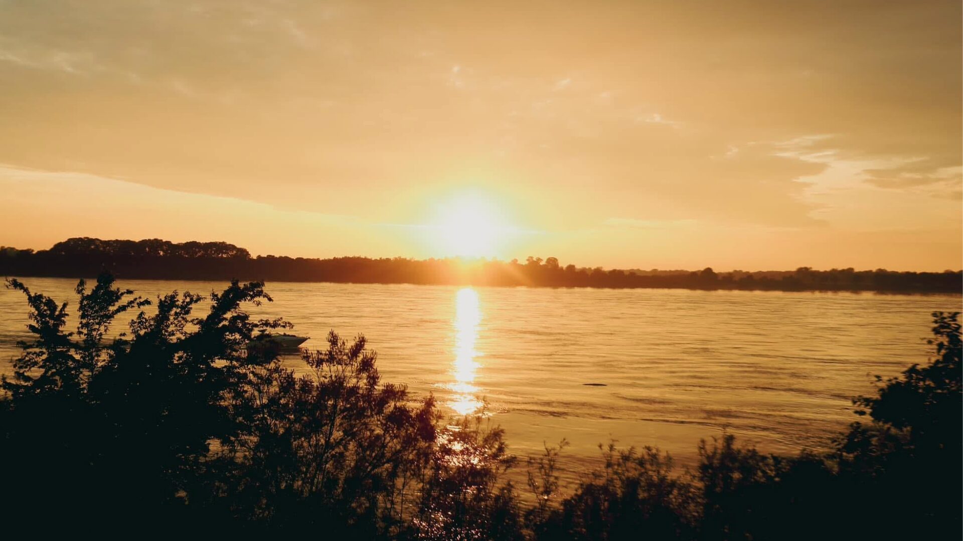 Body of Missing Grad Student Eliotte Heinz Found in the Mississippi River After Four-Day Search [WATCH]