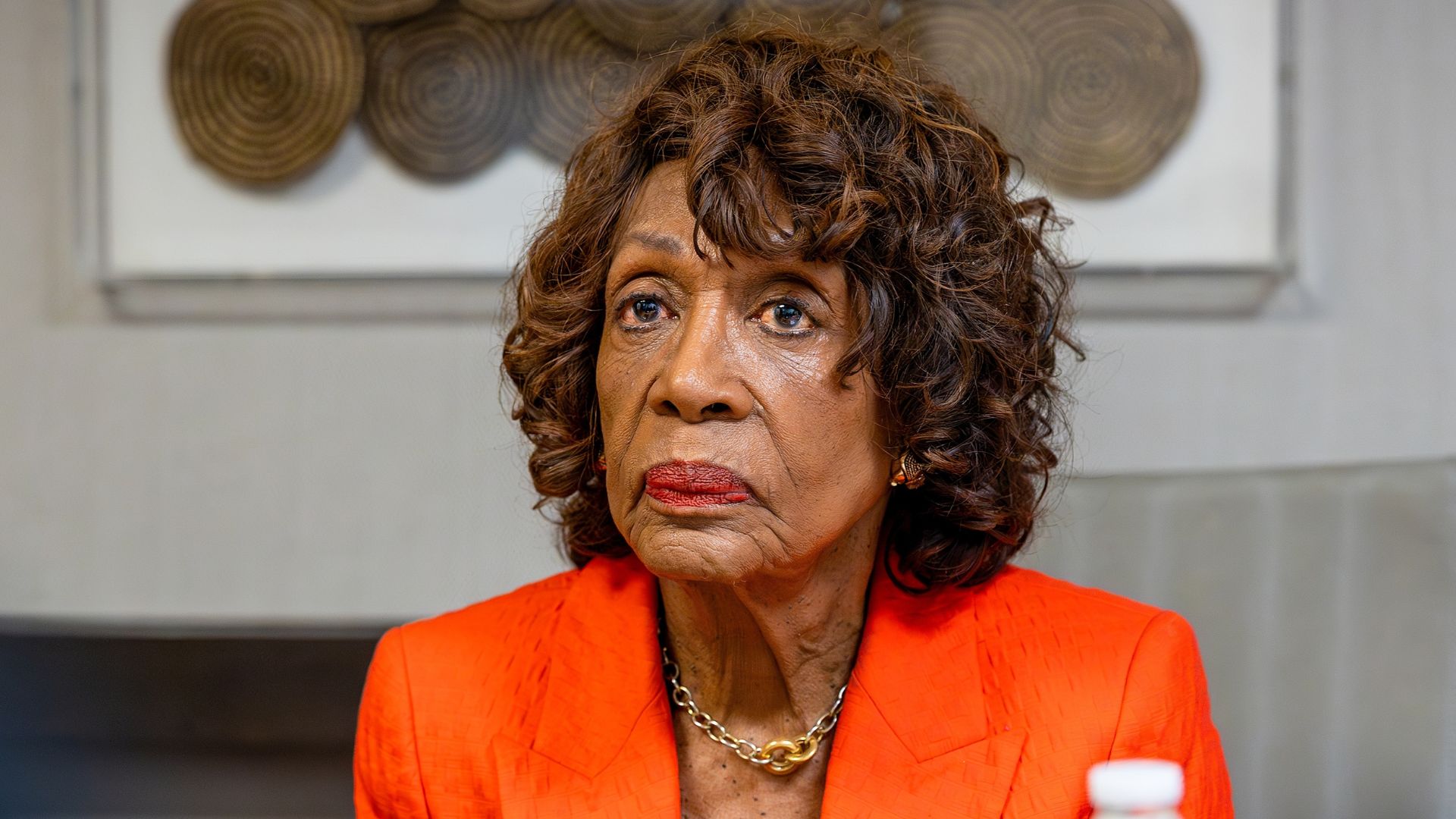 ‘BROKEN’ Maxine Waters Makes an Embarrassing Gaffe as She Calls to Remove Trump [WATCH]