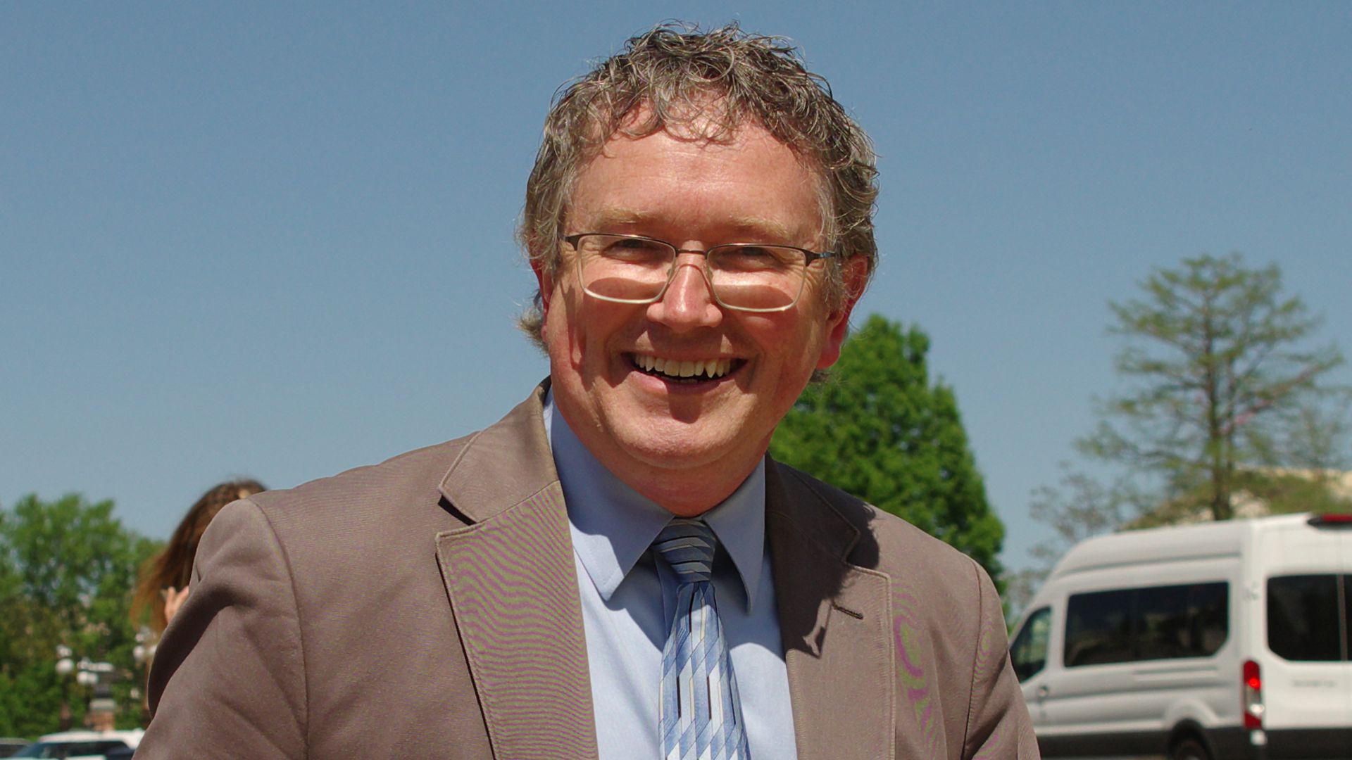 Rep. Massie Pushes to Repeal Gun-Free School Zones Act After MN Shooting [WATCH]